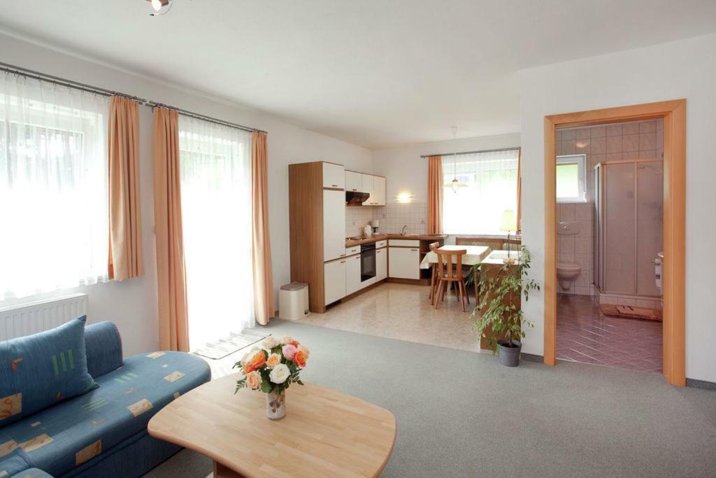 Haus Monika Appartamento Obsteig Esterno foto