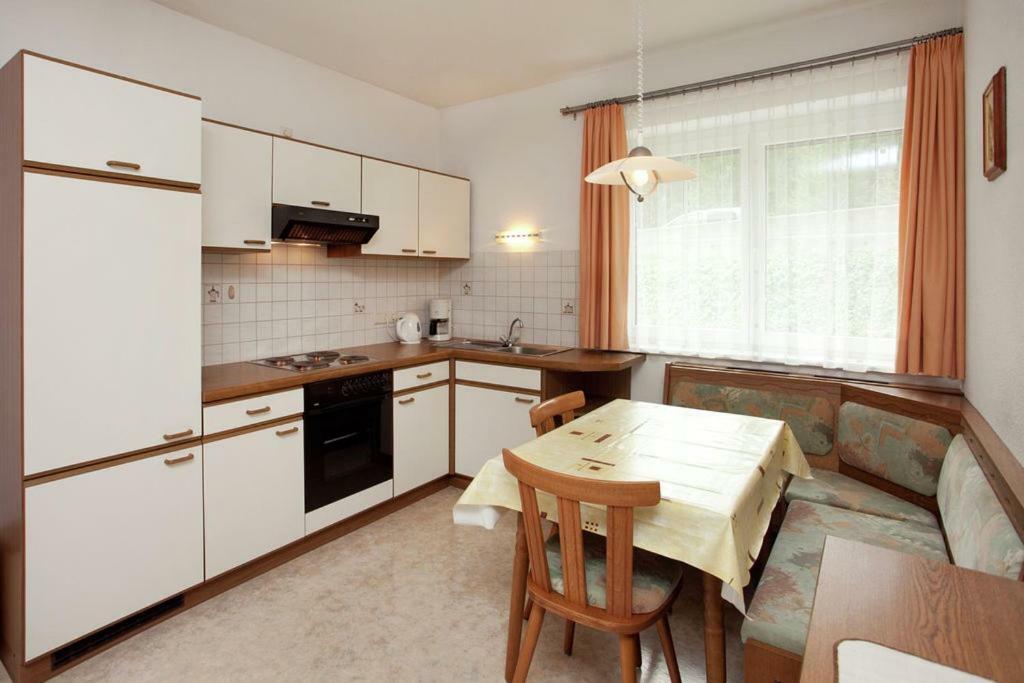 Haus Monika Appartamento Obsteig Esterno foto